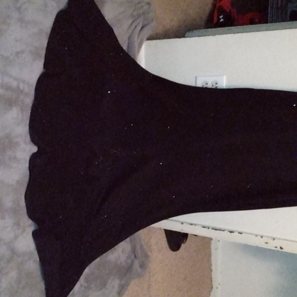 Dress - Picture 2 of 12